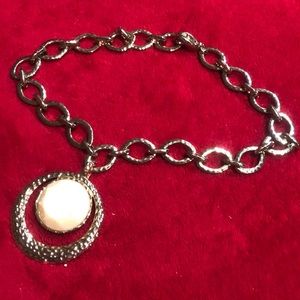 Hammered gold necklace and pendant